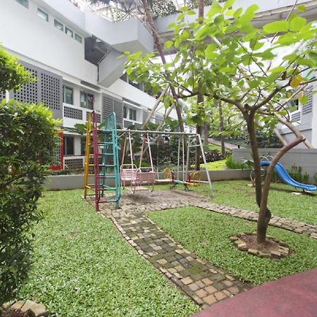 Reddoorz Apartment @ Margonda Residence Depok Exteriör bild