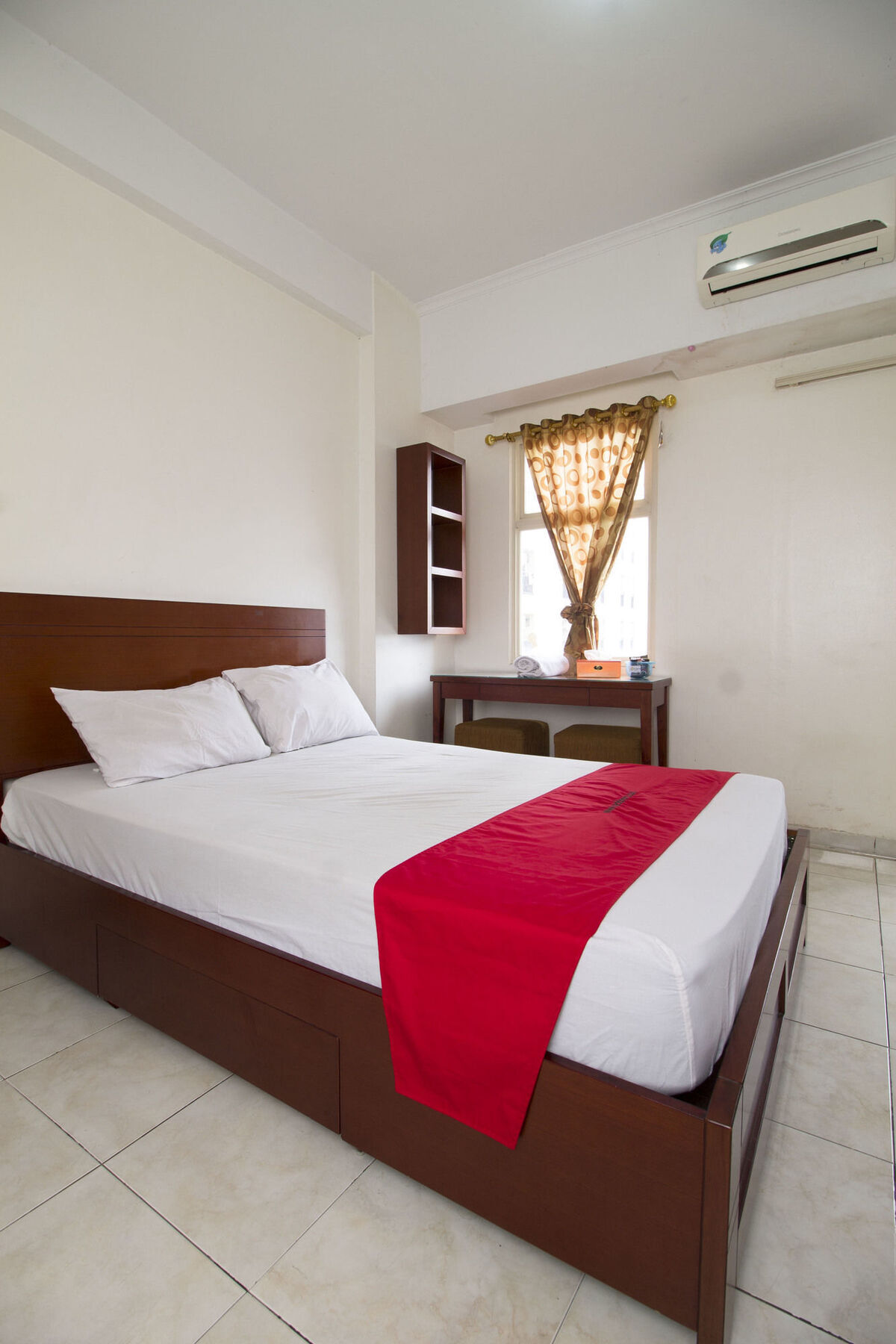 Reddoorz Apartment @ Margonda Residence Depok Exteriör bild