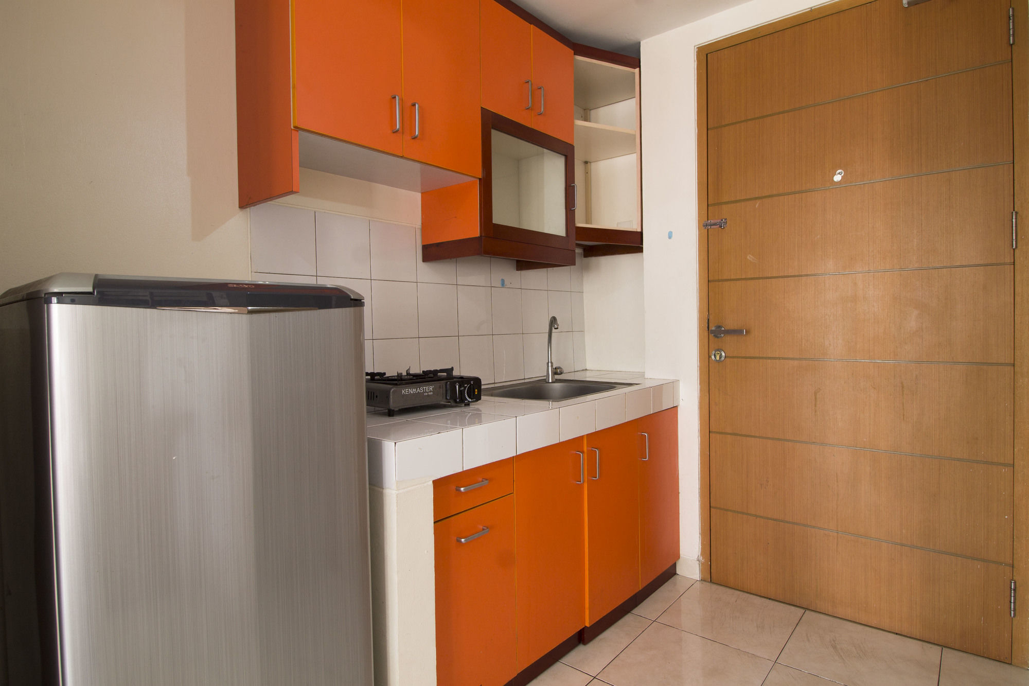 Reddoorz Apartment @ Margonda Residence Depok Exteriör bild