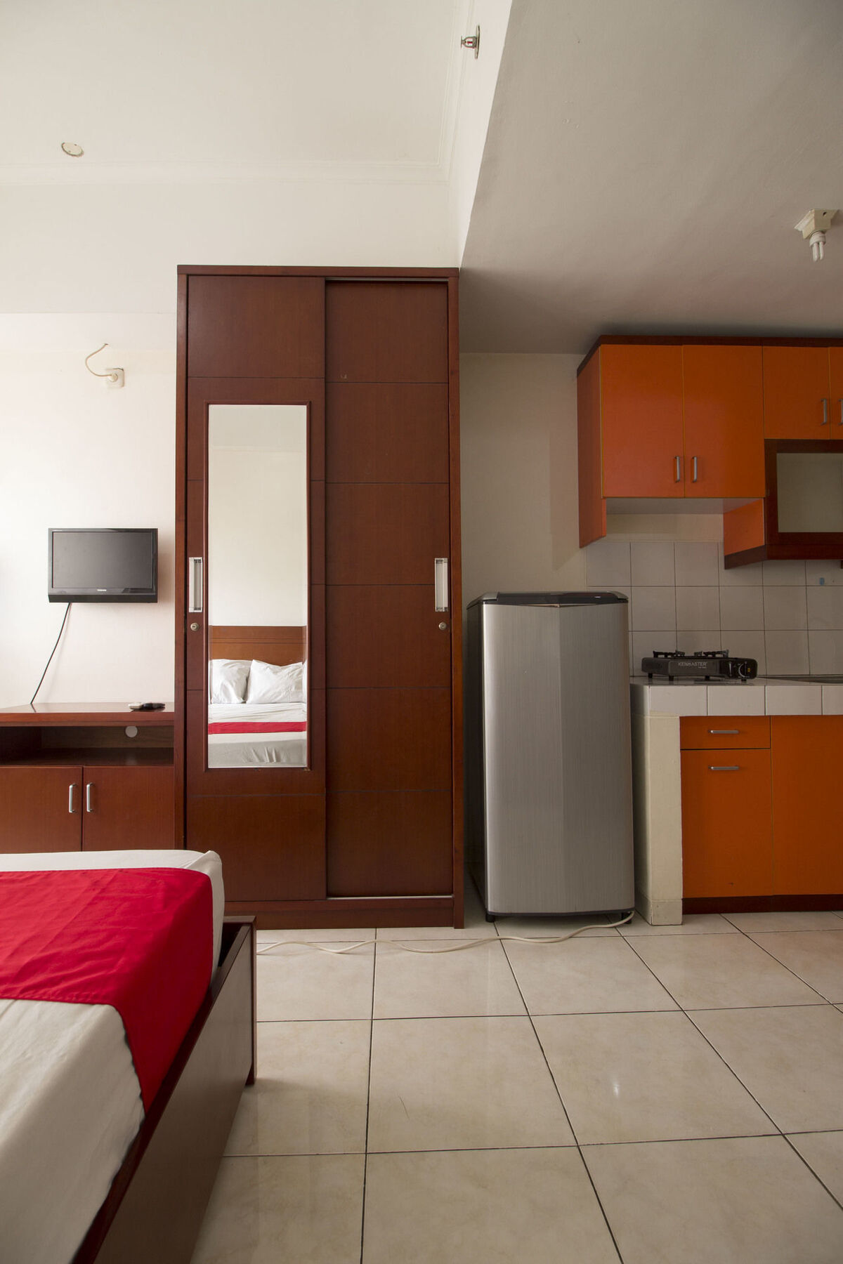 Reddoorz Apartment @ Margonda Residence Depok Exteriör bild
